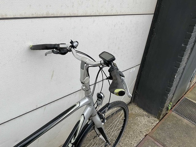 Trek t500 elektrische fiets - afbeelding 10 van  12