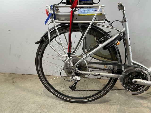 Trek t500+ navigator elektrische damesfiets - afbeelding 4 van  10