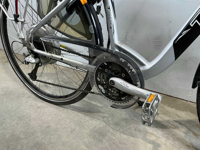 Trek t500+ navigator elektrische damesfiets - afbeelding 5 van  10