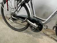 Trek t700+ navigator elektrische damesfiets - afbeelding 5 van  10