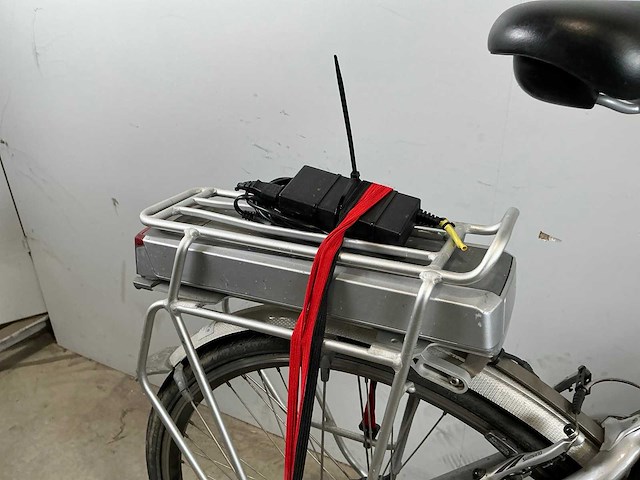 Trek t700+ navigator elektrische damesfiets - afbeelding 7 van  10