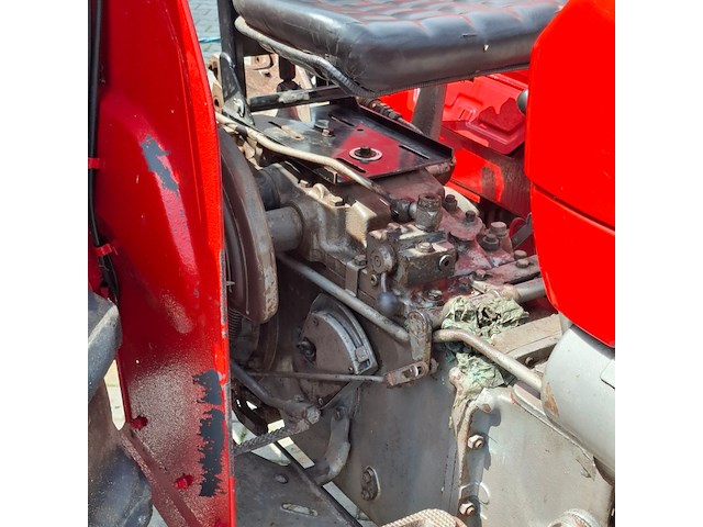 Trekker, massey ferguson, 135, 1974 - afbeelding 10 van  32