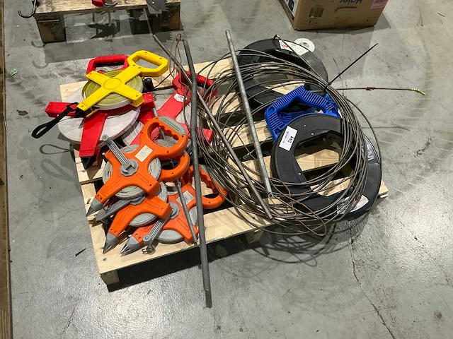 Trekveren en meetlinten (9x) - afbeelding 1 van  4