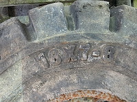 Trelleborg - 18x7-8 - vrachtwagenbanden - afbeelding 4 van  5