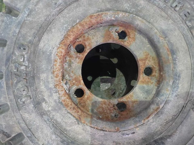 Trelleborg - 18x7-8 - vrachtwagenbanden - afbeelding 5 van  5