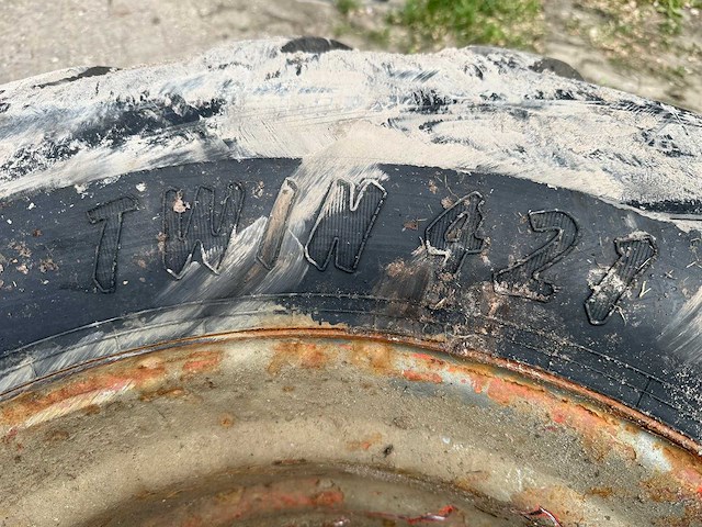 Trelleborg - twin 421 - band 600/55-26.5 - afbeelding 5 van  10
