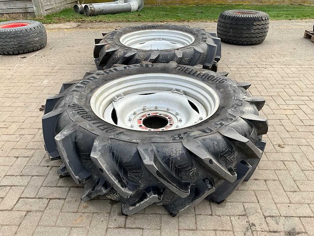 Trelleborg marshland band met velg (2x) - afbeelding 1 van  6