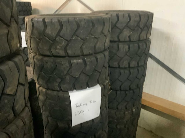 Trelleborg t-800 23x9-10 heftruckband (6x) - afbeelding 1 van  2