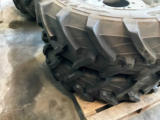 Trelleborg tm600 band met velg (2x) - afbeelding 6 van  7
