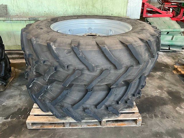 Trelleborg tm600 band met velg (2x) - afbeelding 1 van  6