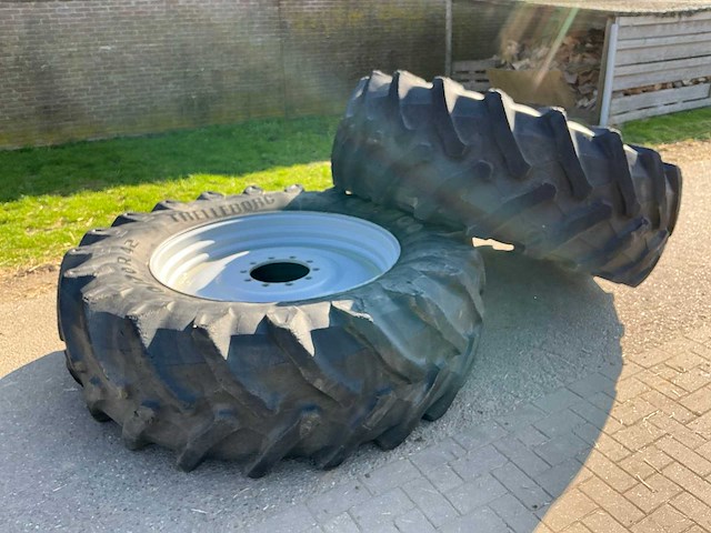 Trelleborg tm700 band met velg (2x) - afbeelding 2 van  7