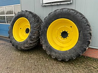Trelleborg tm800 650/65r42 band met velg (2x) - afbeelding 1 van  11
