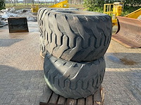 Trelleborg twih 423 set banden met velg - afbeelding 1 van  6
