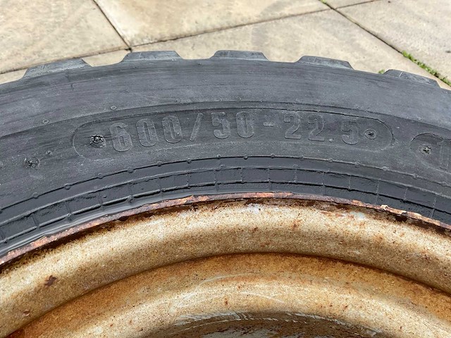 Trelleborg twin 404 band op velg (2x) - afbeelding 2 van  2