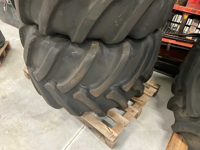 Trelleborg twin 422 band met velg (4x) - afbeelding 2 van  11