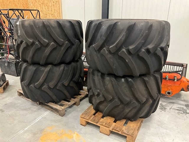 Trelleborg twin 422 band met velg (4x) - afbeelding 4 van  11