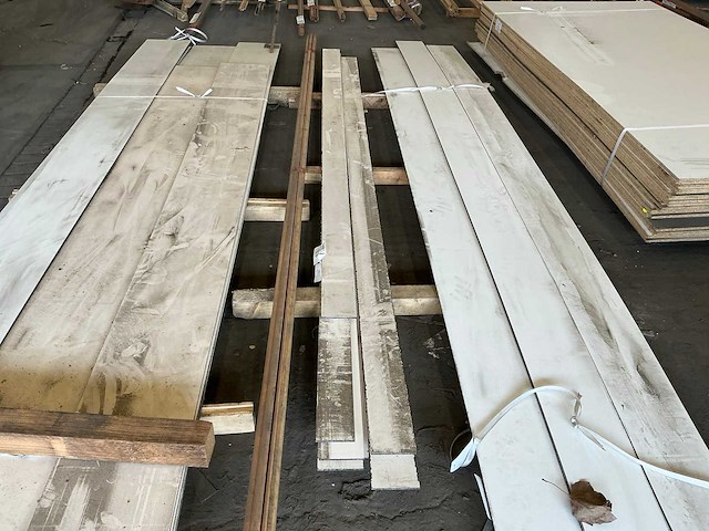 Trespa boeidelen 6x110 cm (9x) - afbeelding 2 van  4