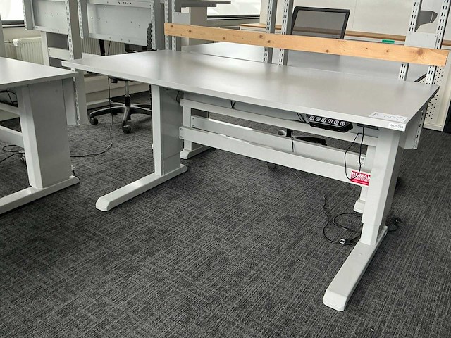 Treston sp la 31 werkstation (4x) - afbeelding 7 van  14