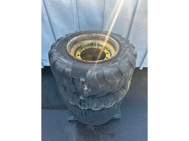 Triangle - landbouwband tl508 e-2/l-2 15.5-25 met velg 12-gaats (4x) - afbeelding 4 van  4