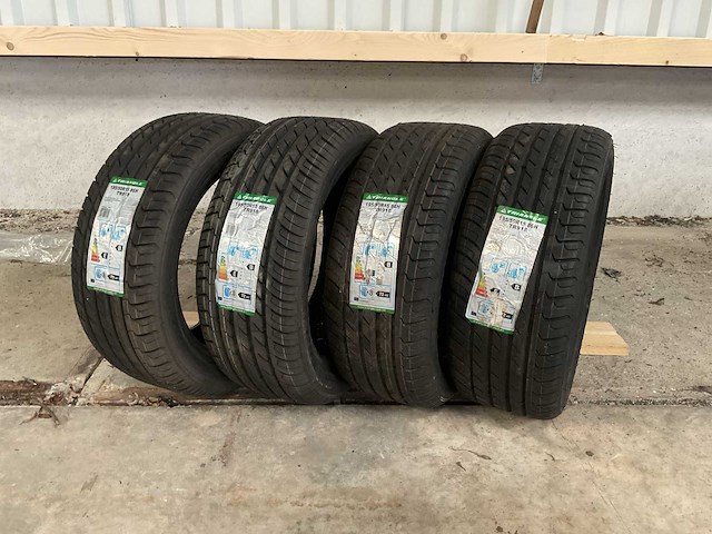 Triangle - sport atp tr918 - car tyre (25x) - afbeelding 1 van  3