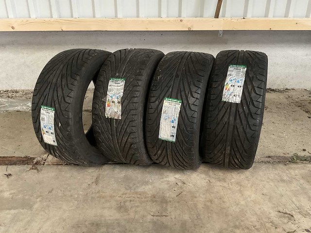 Triangle tr968 autoband (4x) - afbeelding 1 van  4