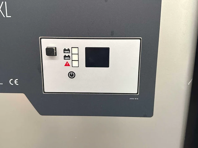 Tricom - xl 80v 80a - heftruck acculader - afbeelding 2 van  5