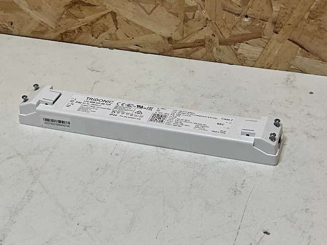Tridonic lcu 60w 25v sr top led driver voor spanningsgestuurde led’s (10x) - afbeelding 4 van  4