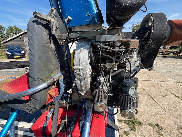 Trike (delta) vlieger - robin - propeller aircrafts - afbeelding 8 van  11