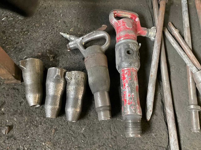 Trilnaald - afbeelding 4 van  5