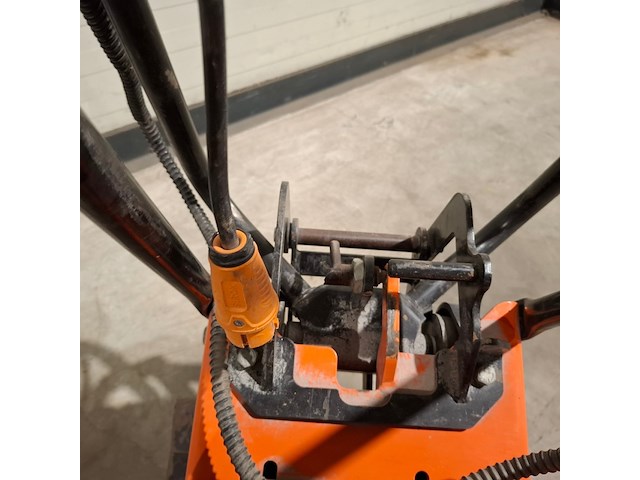 Trilplaat - 14kn - 230v, euro shatal, pc1443e, 2014 - afbeelding 7 van  7