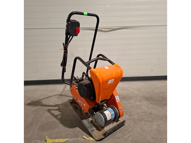 Trilplaat - 14kn - 230v, euro shatal, pc1443e, 2019 - afbeelding 1 van  8
