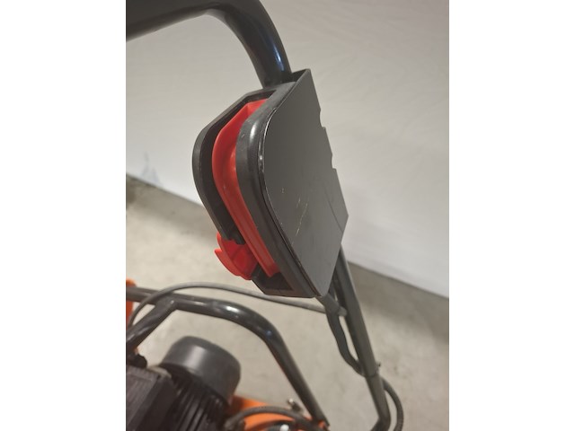 Trilplaat - 14kn - 230v euro shatal, pc1443e, bouwjaar 2019 - afbeelding 4 van  8