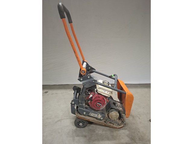 Trilplaat - 16kn - benzine altrad belle, pcx 12/36, bouwjaar 2012 - afbeelding 1 van  7