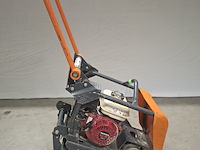 Trilplaat - 16kn - benzine altrad belle, pcx 12/36, bouwjaar 2012 - afbeelding 1 van  7