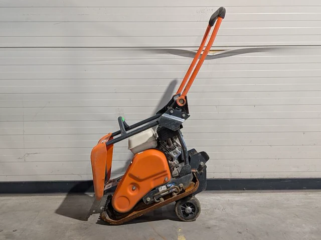 Trilplaat - 16kn - benzine altrad belle, pcx 12/36, bouwjaar 2013 - afbeelding 3 van  7