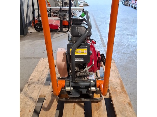 Trilplaat 11kn benzine, altrad belle, pclx 320, 2014 - afbeelding 8 van  10