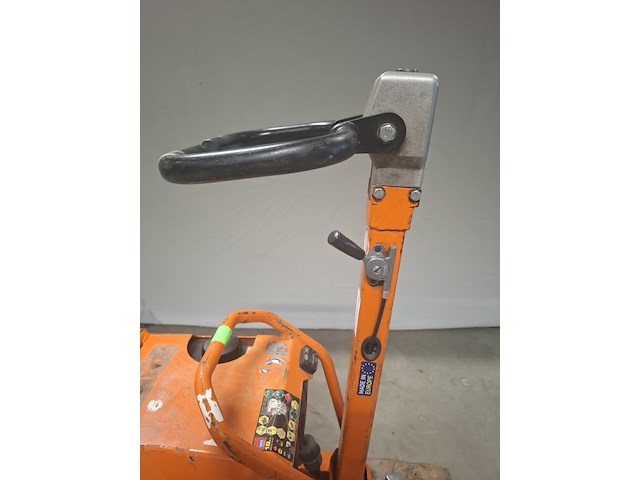 Trilplaat 25kn diesel ammann, apr25/50, bouwjaar 2022 - afbeelding 8 van  9