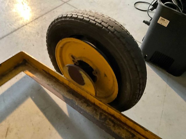 Trilplaat aanhangwagen - afbeelding 4 van  8