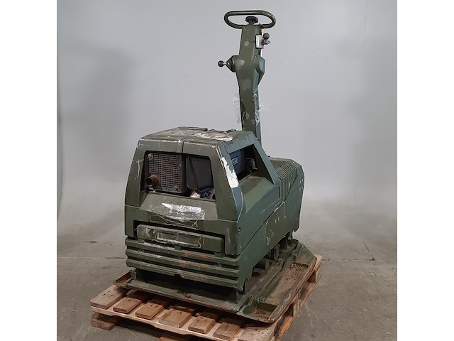 Trilplaat, ammann, avh 100-20, 2003 - afbeelding 1 van  12