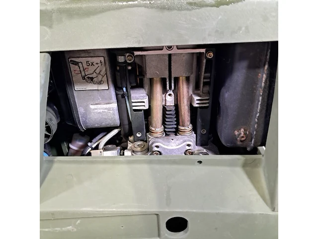 Trilplaat, ammann, avh 100-20, 2003 - afbeelding 15 van  18