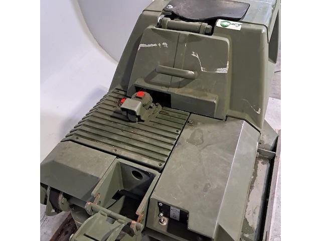Trilplaat, ammann, avh 100-20, 2003 - afbeelding 18 van  18