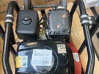 Trilplaat met honda gx160 benzine motor - afbeelding 3 van  9