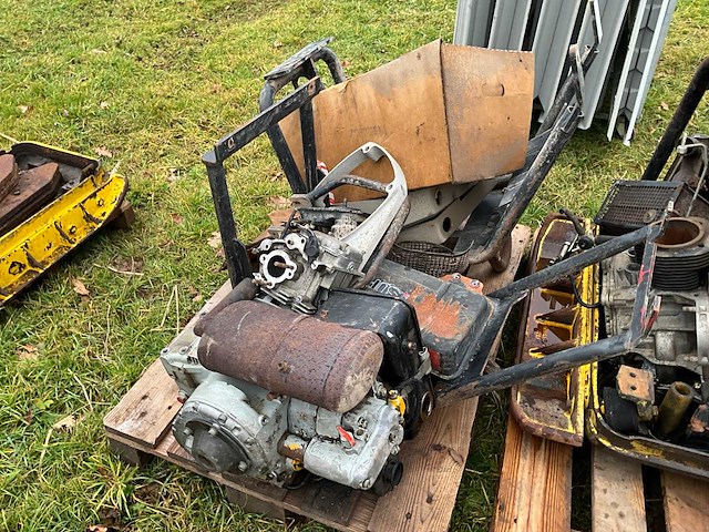 Trilplaat onderdelen - afbeelding 1 van  4