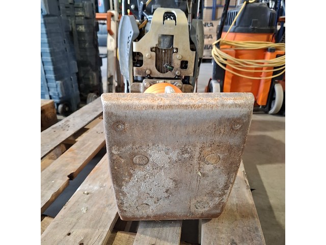 Trilstamper 15kn benzine bomag, bt 60, bouwjaar 2019 - afbeelding 3 van  11