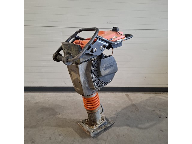 Trilstamper 15kn benzine bomag, bt 60, bouwjaar 2019 - afbeelding 1 van  11
