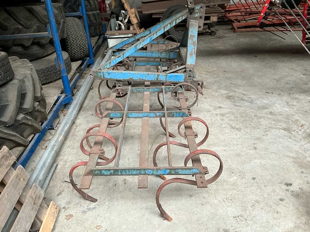 Triltand cultivator 13 tanden - afbeelding 3 van  6