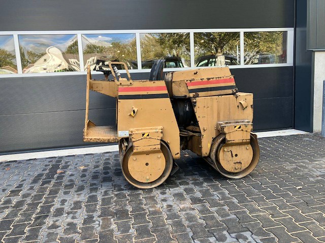 Trilwals bomag bw90 diesel - afbeelding 1 van  1