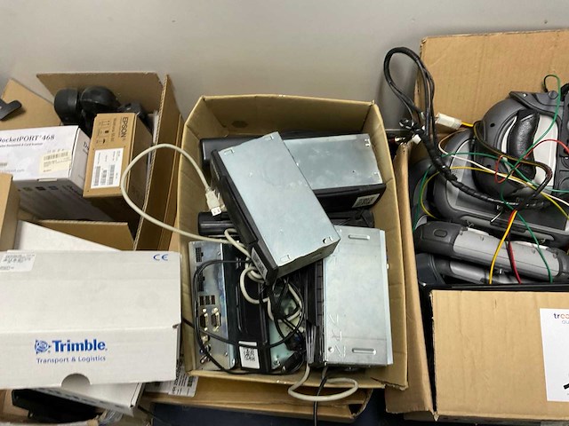 Trimble fleetxps v4 partij boordcomputers - afbeelding 4 van  7