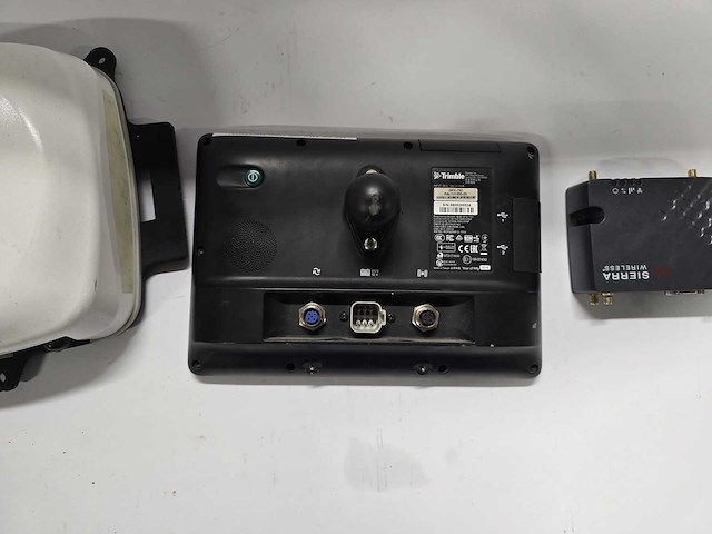 Trimble gfx-750 & nav-900 - afbeelding 1 van  2