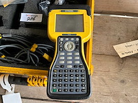 Trimble r8 gnss/ tsc2 gps-systeem - afbeelding 2 van  9